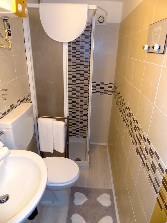 La Petite Apartment Turin Luaran gambar